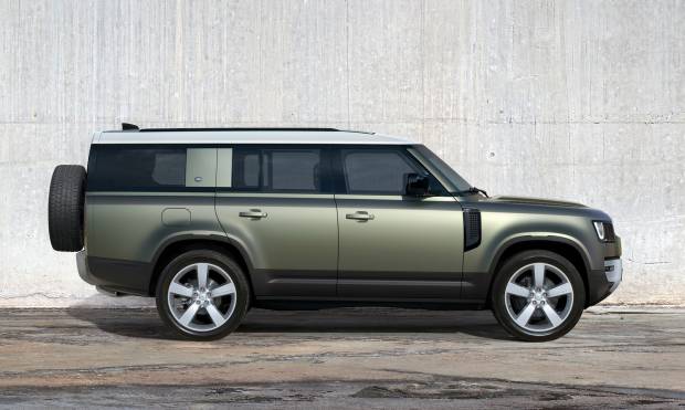 Land Rover Defender 130 (2022) Land Rover Defender 130 (2022)