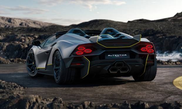 Lamborghini Auténtica (2023) Lamborghini Auténtica (2023)