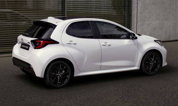 Mazda2 Hybrid (2024)