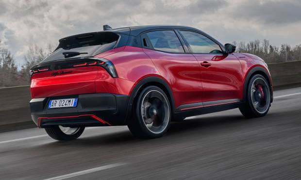 Alfa Romeo Junior Veloce (2024) Alfa Romeo Junior Veloce (2024)