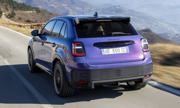 Abarth 600e Scorpionissima (2024)