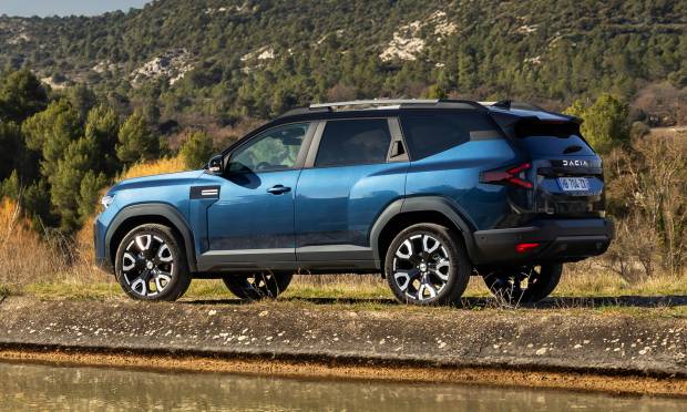 Dacia Bigster Hybrid (2025)