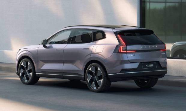 Volvo XC70 (2025) Volvo XC70 (2025)