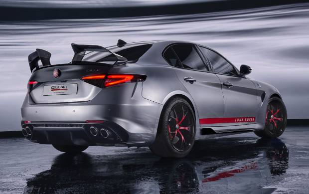 Alfa Romeo Giulia Quadrifoglio Luna Rossa (2026)