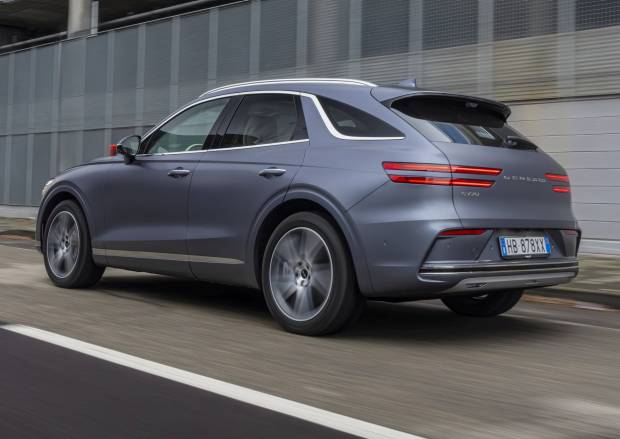 Genesis Electrified GV70 (2026)