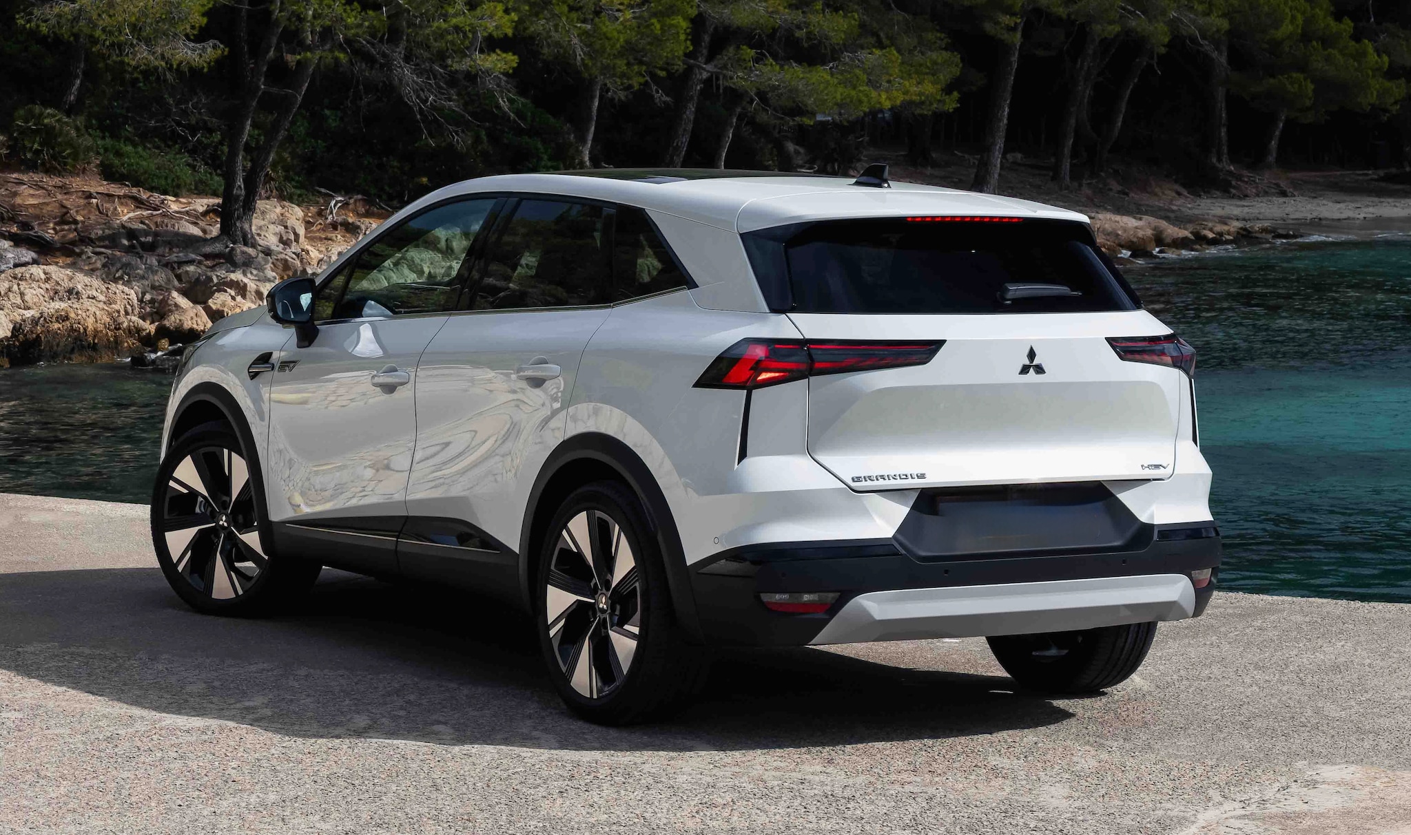 Mitsubishi Grandis (2026)