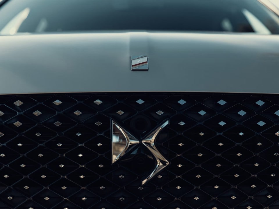 DS 4 Plug-in Hybrid: una proposta raffinata per la mobilità moderna