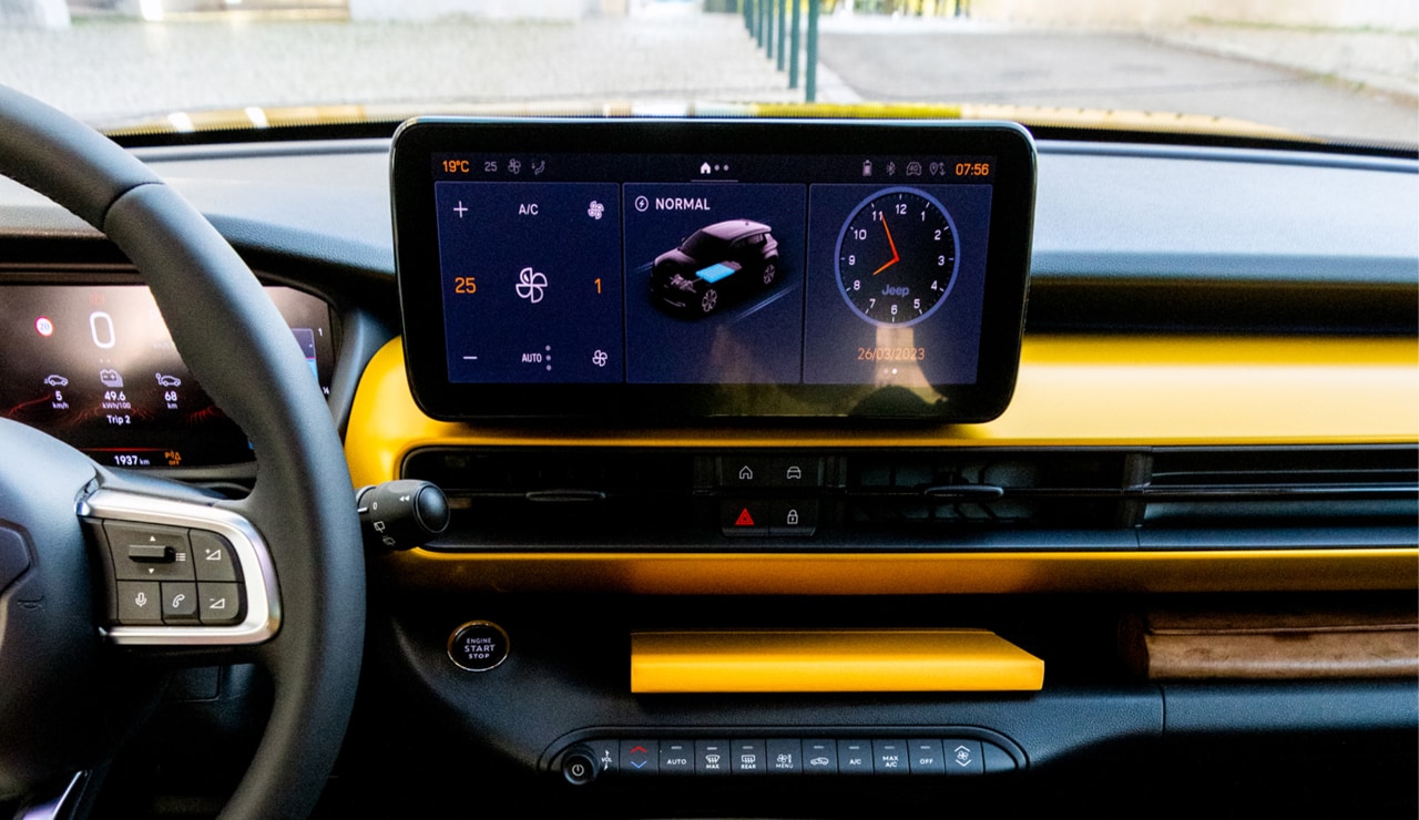 Nuova Jeep® Avenger 100% elettrica si distingue su ogni strada