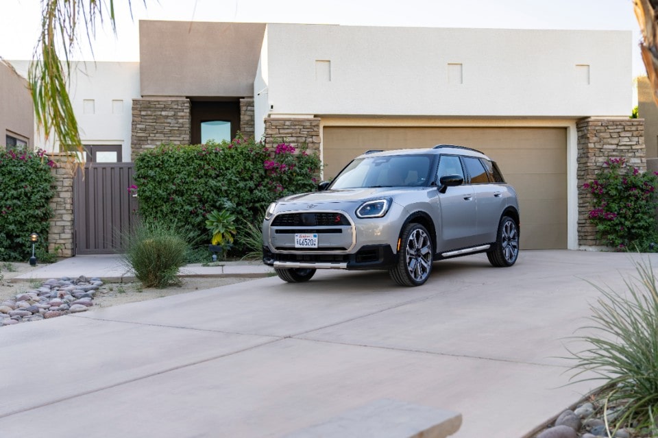 Nuova MINI Countryman: un simbolo di innovazione, eleganza e sostenibilità