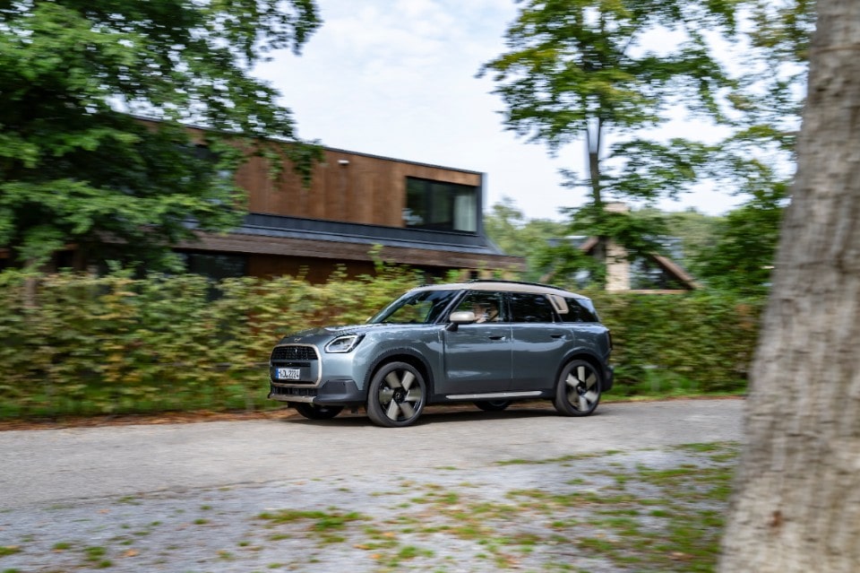 Nuova MINI Countryman: un simbolo di innovazione, eleganza e sostenibilità