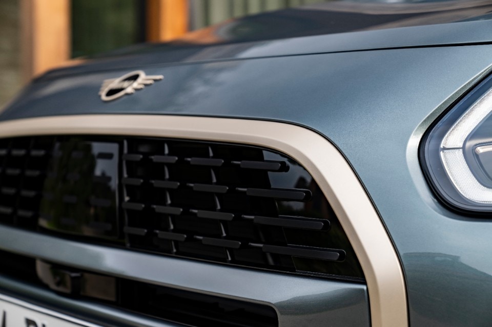 Nuova MINI Countryman: un simbolo di innovazione, eleganza e sostenibilità