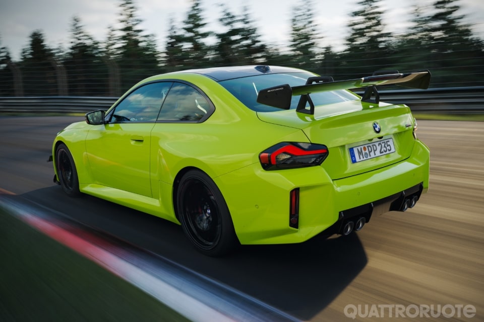 M Performance Parts: arrivano il Track Kit per M2 e lo scarico per la M2 CS