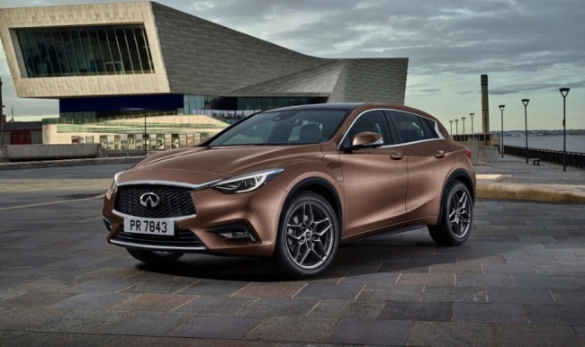 2015-Infiniti-Q30 2015-Infiniti-Q30