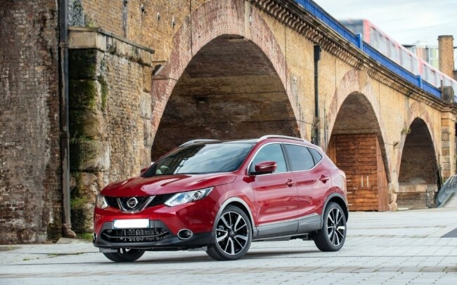 2015-Nissan-Qashqai-1 2015-Nissan-Qashqai-1