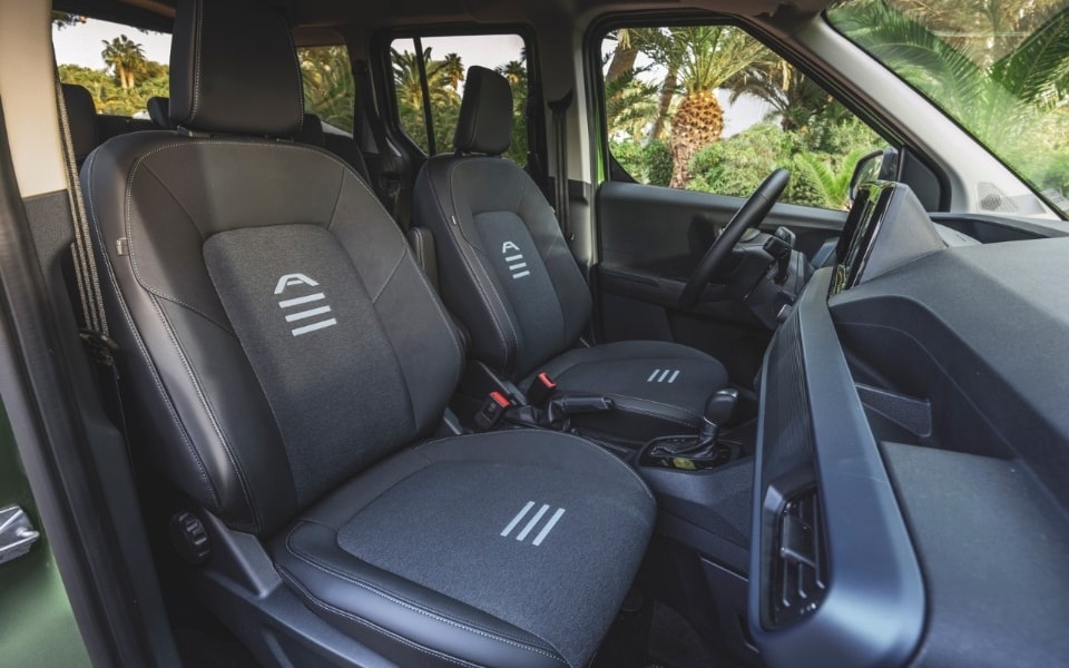 Ford Tourneo e Transit Courier, primo test