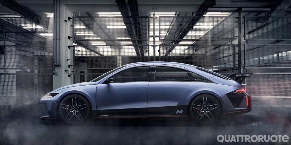 RN22e ed N Vision 74: il futuro del marchio sportivo N è tutto elettrico