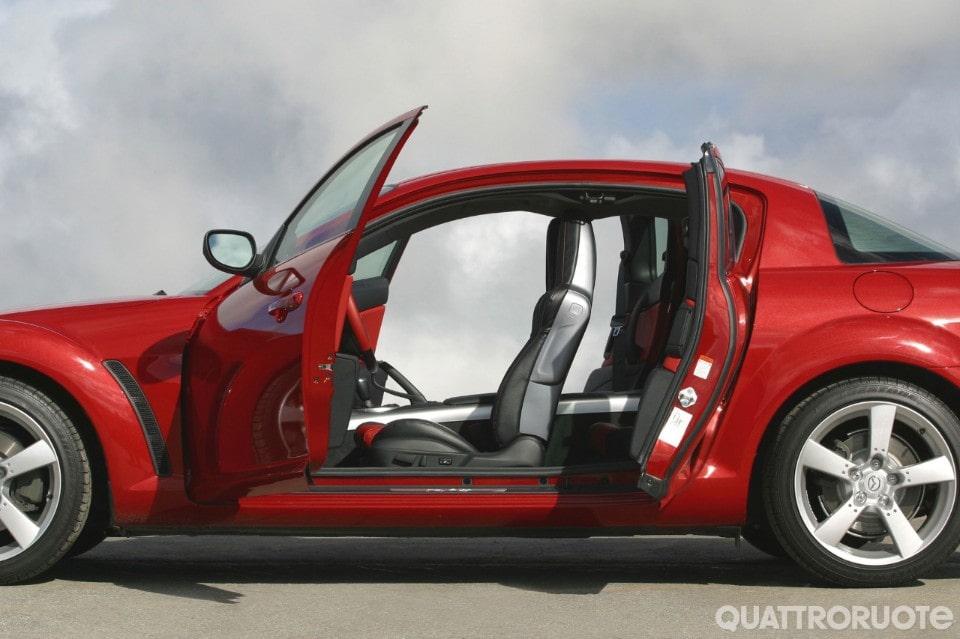 12_Mazda_RX-8 12_Mazda_RX-8