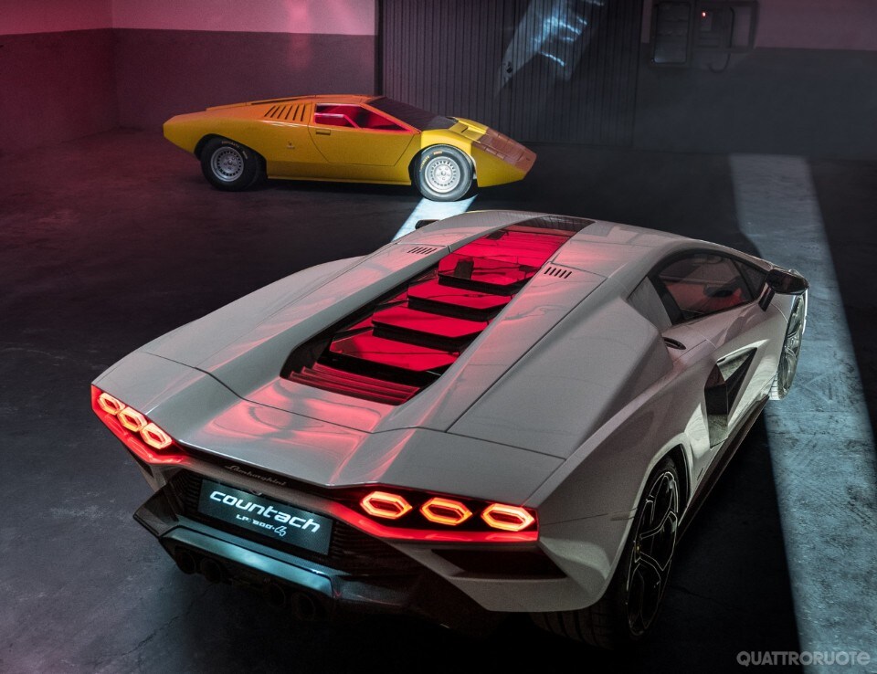 2021-lamborghini-countach-icon-reborn-02 2021-lamborghini-countach-icon-reborn-02
