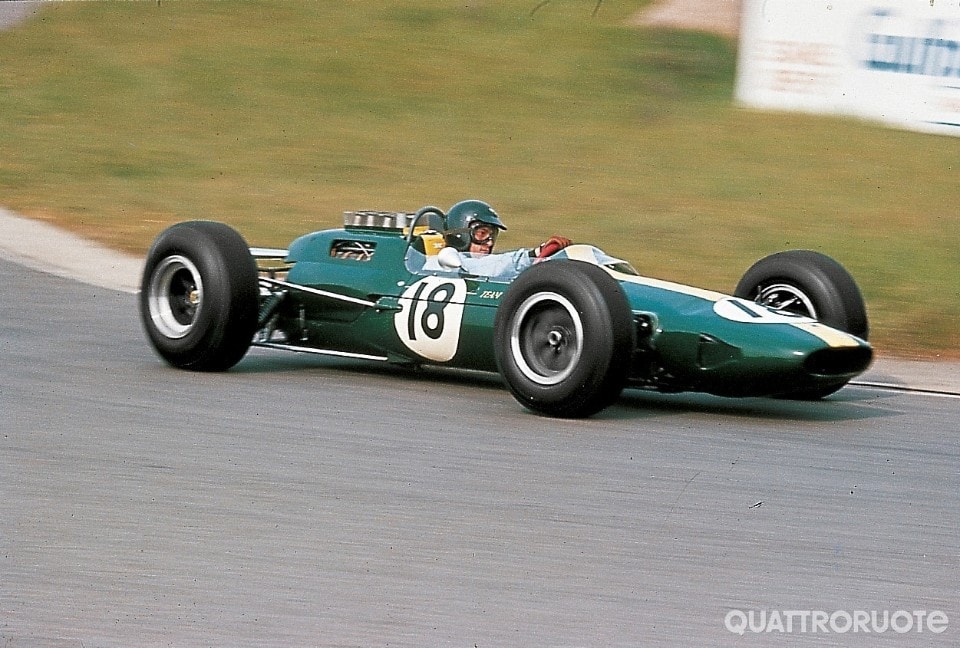 Lotus 25, una monoscocca per Jim Clark