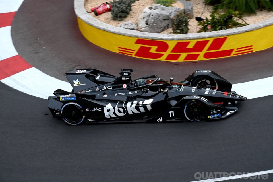 Un mondo di elettrocorse