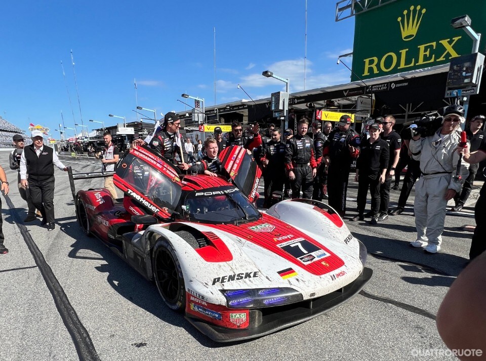 2024-24-ore-daytona-colore-07 2024-24-ore-daytona-colore-07
