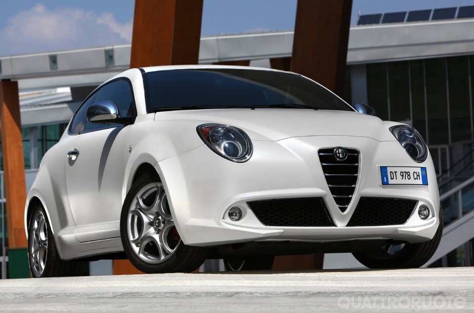 2024-Nomi-auto-cambiati-gallery-002 2024-Nomi-auto-cambiati-gallery-002