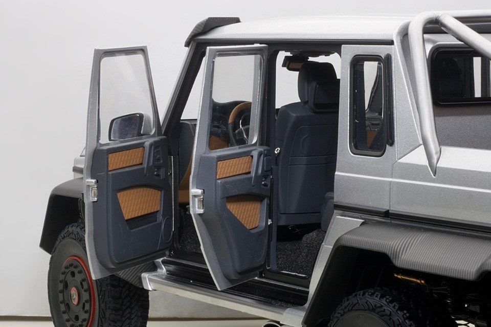 2025-Mercedes-AMG-G63-Autoart-modellino-005 2025-Mercedes-AMG-G63-Autoart-modellino-005