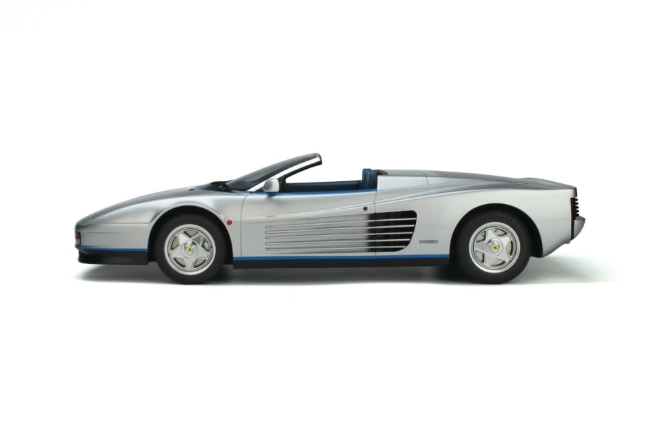 Ferrari Testarossa Cabrio 1998 Scala 1:12 GT Spirit