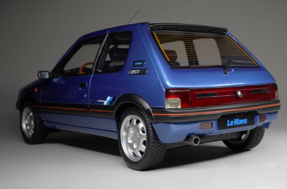 Peugeot 205 GTI LeMans 1:18: un gioiellino da collezione
