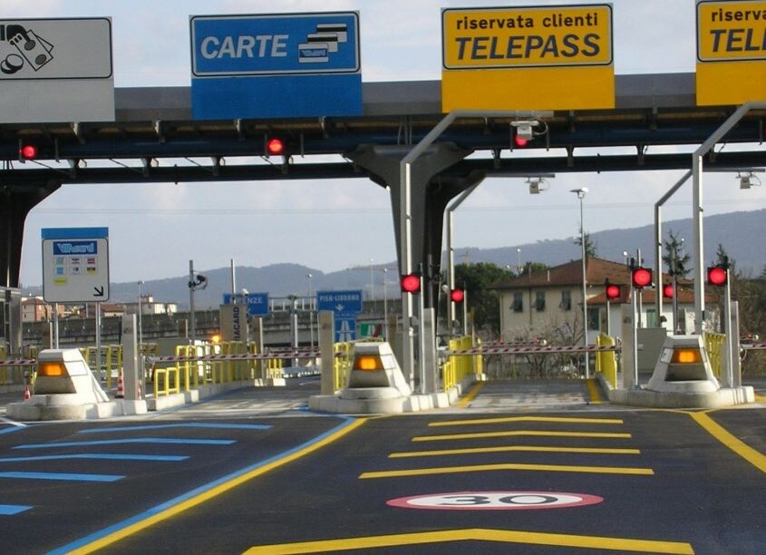 Pedaggi in base a traffico ed emissioni