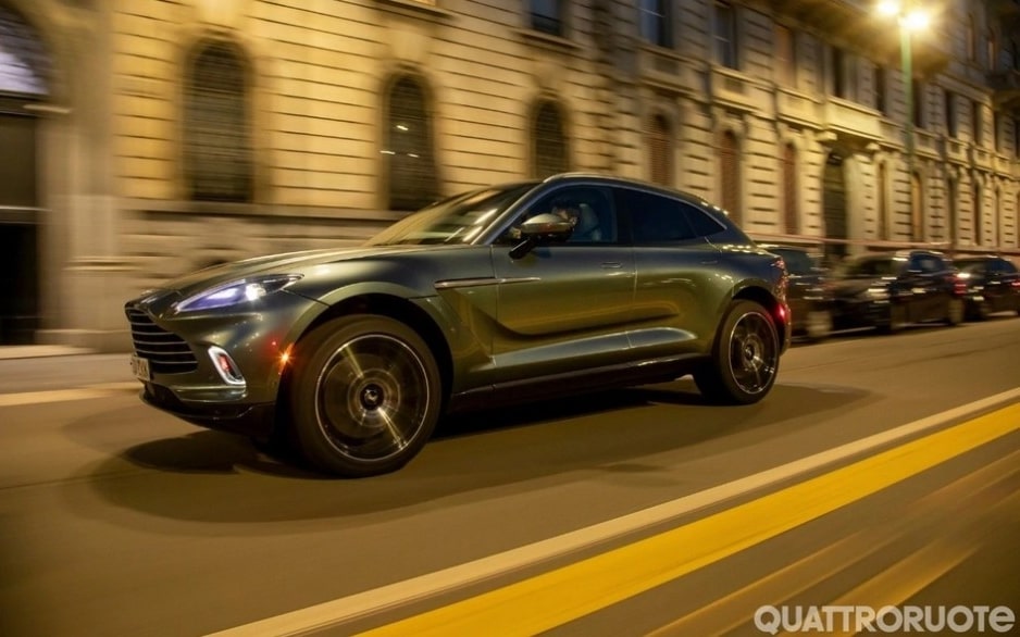 2021-Aston-Martin-DBX 2021-Aston-Martin-DBX