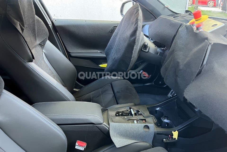 2022-bmw-serie-1-facelift-spy-03 2022-bmw-serie-1-facelift-spy-03