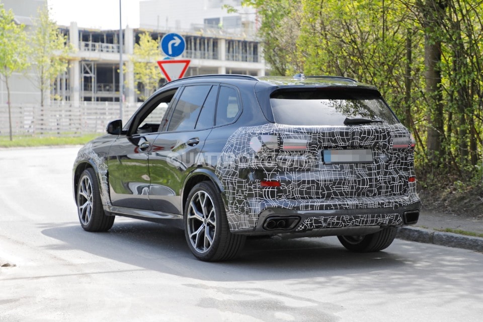 2022-bmw-x5-spy-06 2022-bmw-x5-spy-06
