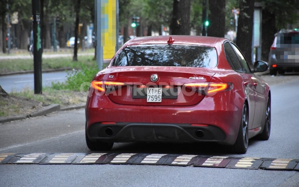 2022-Alfa-Romeo-Giulia-MY2023_3 2022-Alfa-Romeo-Giulia-MY2023_3