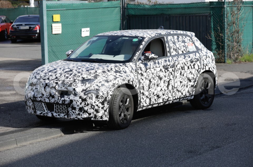 2023-Fiat-elettrica-600-b-suv-010 2023-Fiat-elettrica-600-b-suv-010