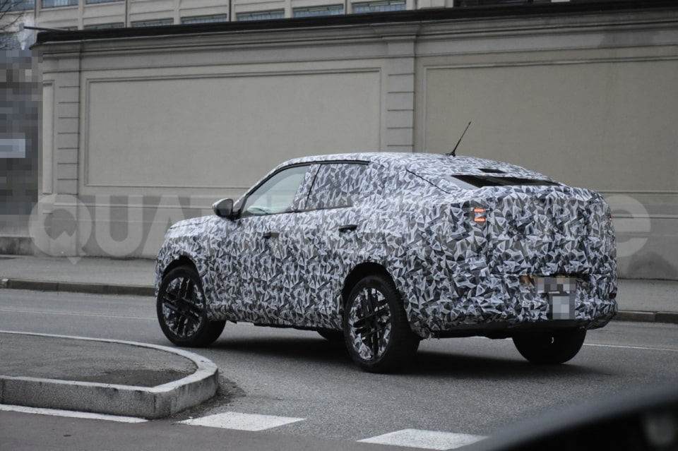 Fiat Fastback 2026: le ultime foto spia mostrano come sarà