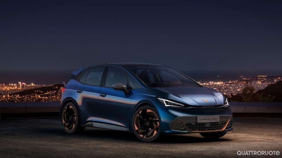 Griffiths: "Puntiamo molto sull'ibrido plug-in"