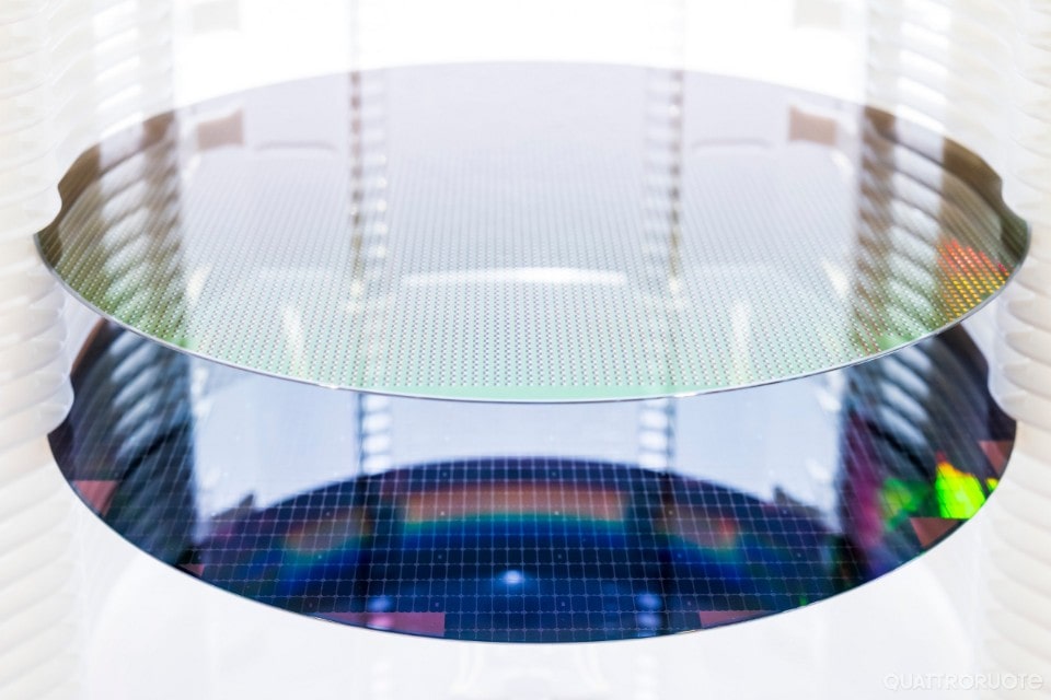 Bosch inaugura un nuovo impianto per la produzione di semiconduttori 