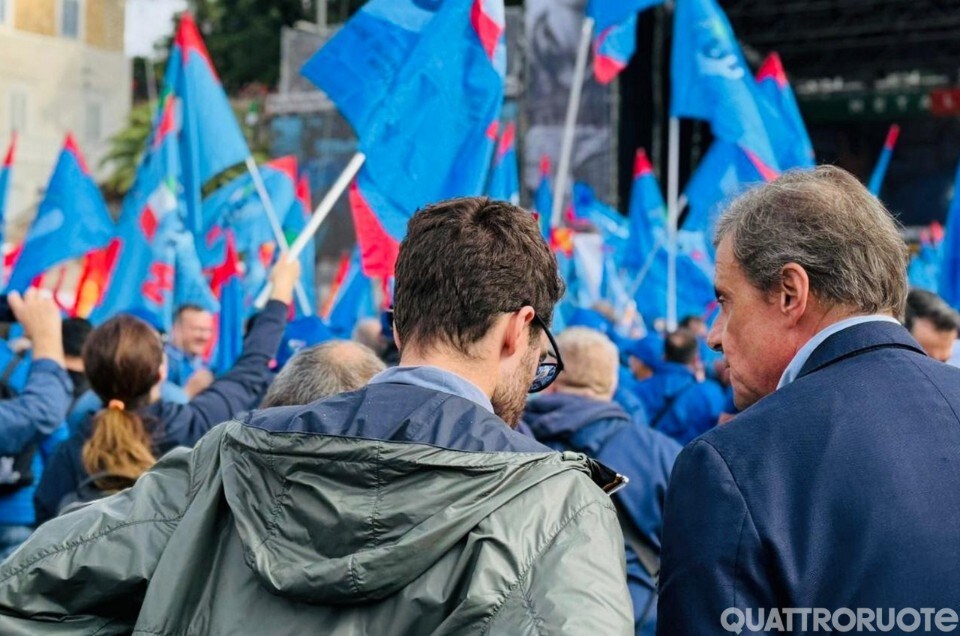 2024_sciopero_stellantis_calenda 2024_sciopero_stellantis_calenda