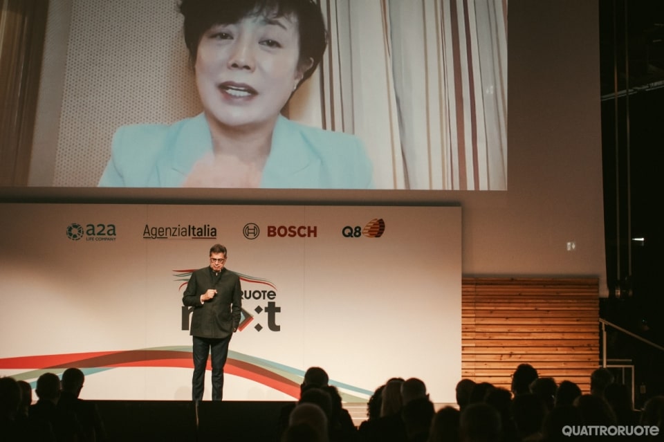 L'auto tra crisi e soluzioni per il futuro