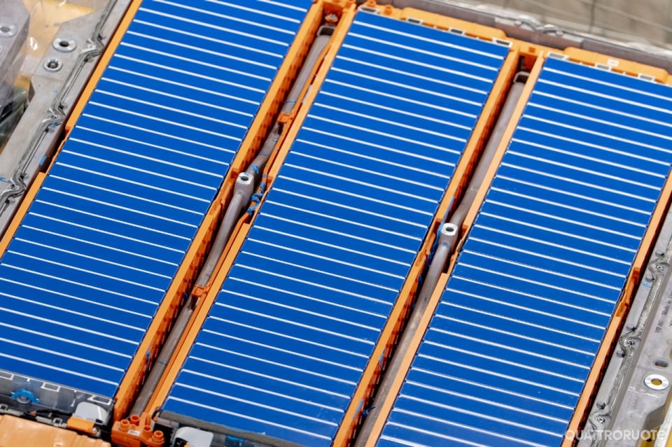 A Martorell auto elettriche e batterie