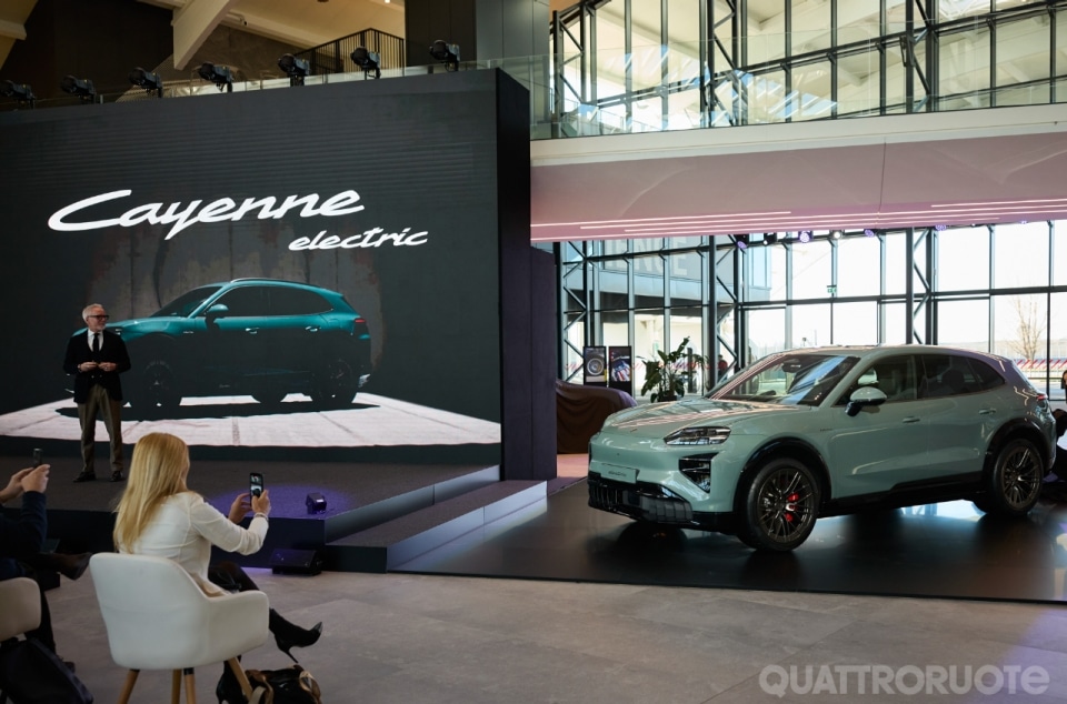 Il 2025 chiude in calo, ma la 911 è da record