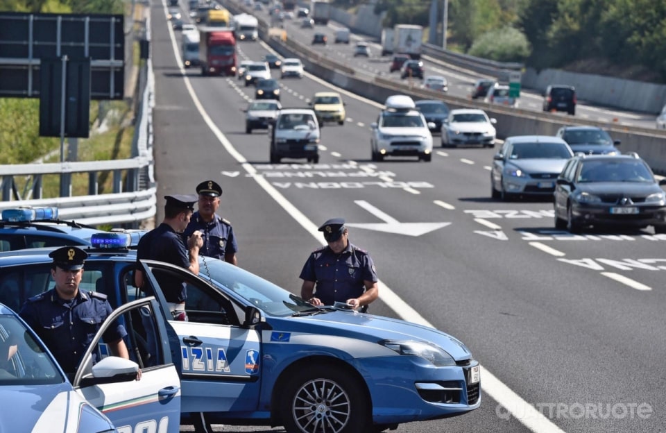 Targhe alterne, limiti più bassi in autostrada, GPL per cucinare: sono queste le risposte alla crisi energetica?