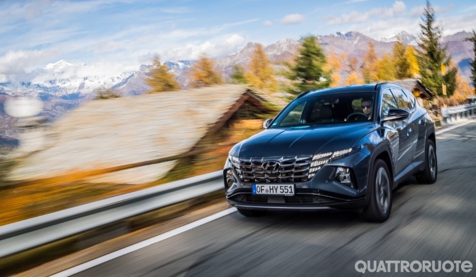Perché lei: Hyundai Tucson 1.6 T-GDI HEV 4WD Exellence