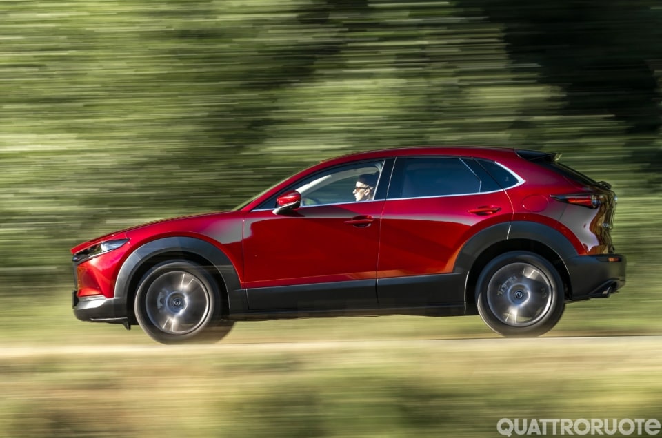 Dalla nuova CX‑5 al mito MX‑5: prezzi e caratteristiche di tutta la gamma Mazda in Italia