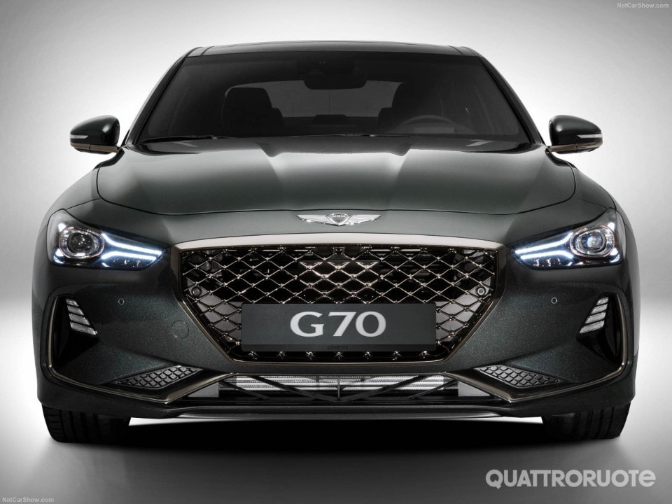2017-Genesis-G70-8 2017-Genesis-G70-8
