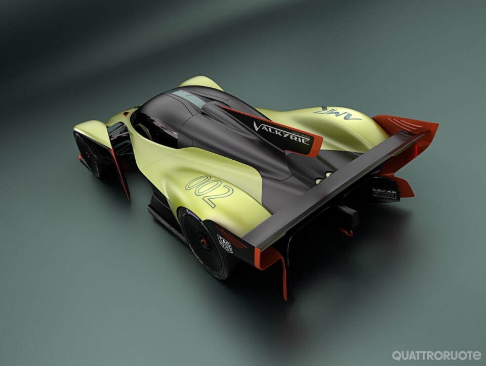 2018-Aston-Martin-Valkyrie-AMR-Pro-02 2018-Aston-Martin-Valkyrie-AMR-Pro-02