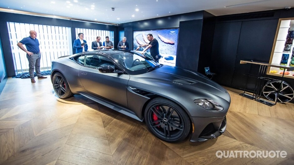 2018-AstonMartin-DBS-Superleggera-15 2018-AstonMartin-DBS-Superleggera-15