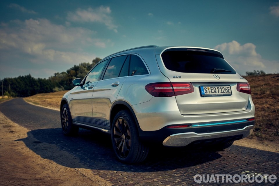 Consegnati i primi esemplari della F-Cell