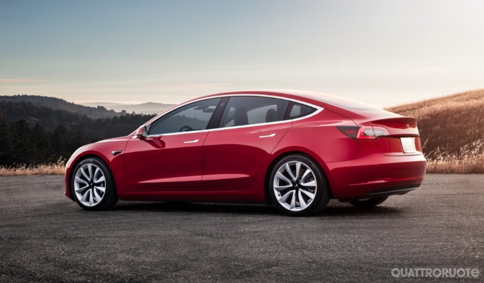 La Model 3 arriva in Italia